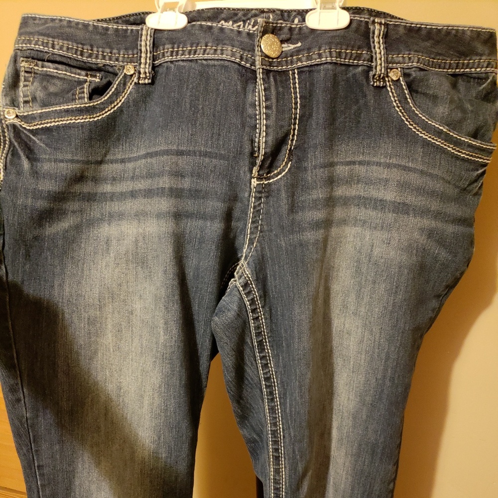 Maurices Jeans size 20 Regular